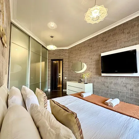 Chalenko In The Center Appartement Odessa